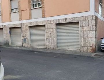 Foto 1 di 2 - Ufficio in Vendita in Via Alpi 27 a Montegranaro