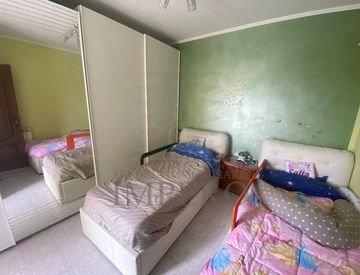 Camera da letto - Casa indipendente in Vendita in SP63 a Apricale
