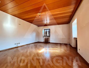 Soggiorno - Casa indipendente in Vendita a Bronzolo