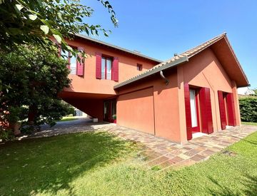 Facciata - Casa indipendente in Vendita in Via Aldo Moro a Trebaseleghe