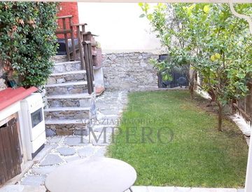 Giardino - Casa indipendente in Vendita in Strada Provinciale 73 a Olivetta San Michele