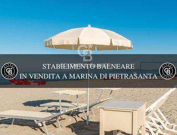 Foto 1 di 36 - Stabilimento balneare in Vendita in Viale Roma 90 a Pietrasanta