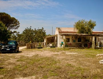 Vista - Rustico, casale in Vendita in sc 35 a Santa Croce Camerina