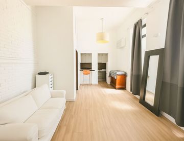 Soggiorno - Monolocale in Vendita in zona Adriano, Crescenzago, Parco Lambro-Cimiano a Milano