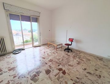 Soggiorno - Attico, mansarda in Vendita in Via Generale Armando Diaz a Vittoria