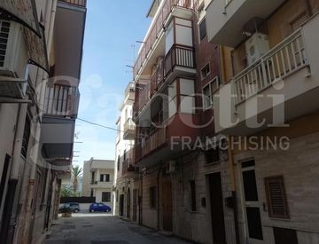 Foto 1 di 17 - Bilocale in Vendita in Via Barra 7 -1 a Margherita di Savoia