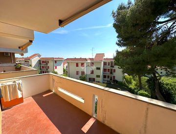 Terrazza - Bilocale in Vendita in Via Salvador Allende 26 a Cipressa