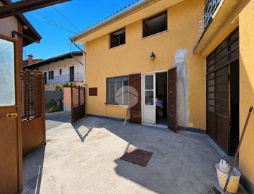 Facciata - Casa indipendente in Vendita in Via Maestra 68 a Villareggia