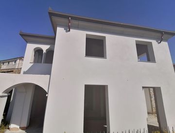 Foto 1 di 36 - Villa in Vendita in Strada Privata Villaggio Capo Berta a Imperia