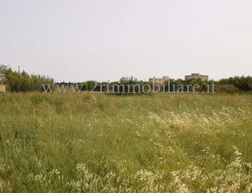 Foto 1 di 5 - Terreno agricolo in Vendita in Via Mario Fani 1 a Mazara del Vallo
