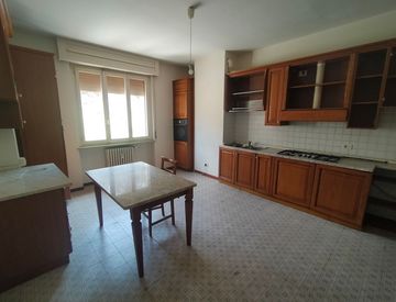 Cucina - Bilocale in Vendita in Via Cremosina a Valduggia