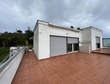 Stanza - Attico, mansarda in Affitto in Via Vecchia delle Vigne a Pozzuoli