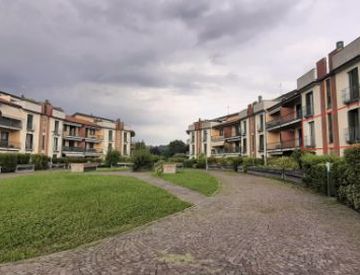 Foto 1 di 29 - Bilocale in Vendita in Via Enrico Fermi 6 a Paladina