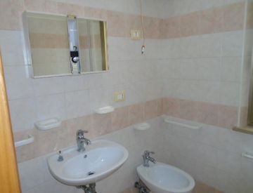 Bagno - Trilocale in Vendita in Via D'ANNUNZIO 126 a Martinsicuro