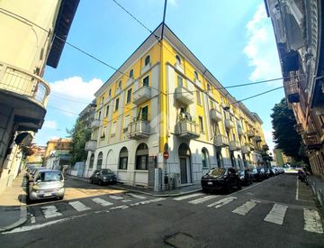Foto 1 di 32 - Bilocale in Vendita in Via Giovanni Pascoli 35 a Sesto San Giovanni