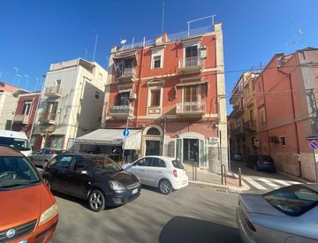Foto 1 di 16 - Bilocale in Vendita in Via Regina Margherita a Barletta