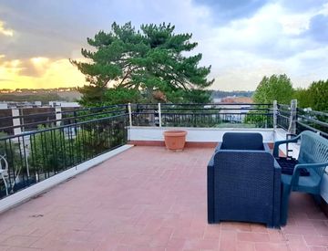 Terrazza - Attico, mansarda in Vendita in Via Castiglion Fiorentino 50 a Roma