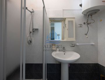Bagno - Bilocale in Vendita in Via Arte della Lana 37 a Atrani