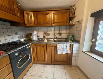 Cucina - Casa indipendente in Vendita in Via Mazzini a Mendatica