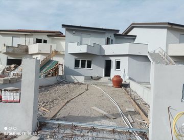 Foto 1 di 12 - Casa indipendente in Vendita in Via santa maria a Catanzaro