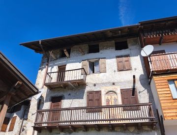 Facciata - Appartamento in Vendita in Località Cicona a Canal San Bovo