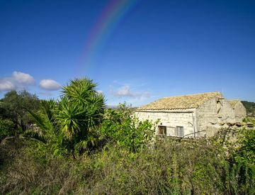 Foto 1 di 23 - Casa indipendente in Vendita in Contrada San Giacomo a Ragusa