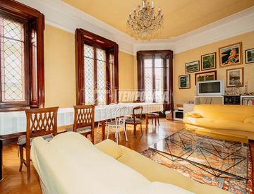 Soggiorno - Quadrilocale in Vendita in Via Giosuè Carducci 4 a Vigevano