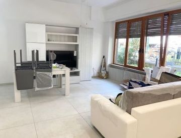 Soggiorno - Trilocale in Affitto in Viale John Fitzgerald Kennedy a Pescara