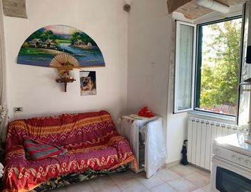 Soggiorno - Monolocale in Vendita in Via santa lucia a Taggia