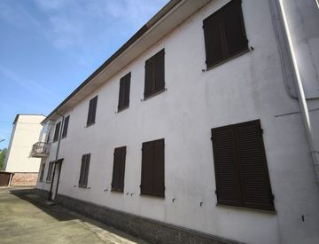 Foto 1 di 50 - Casa indipendente in Vendita in Via Avvocato Pietro Castino a Prarolo