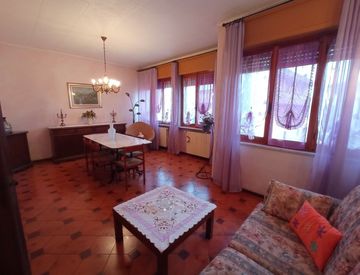 Soggiorno - Appartamento in Vendita in Corso Vittorio Veneto 54 a Villata