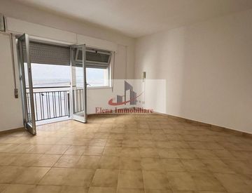 Stanza - Ufficio in Vendita a Alcamo