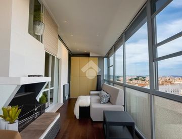 Soggiorno - Appartamento in Vendita in Via Bastioni Meridionali 1 a Rimini