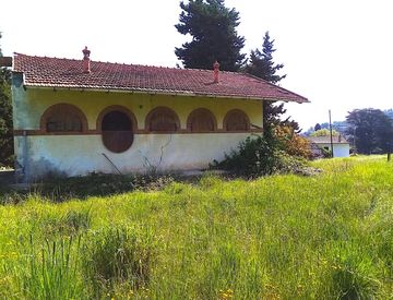 Foto 1 di 12 - Rustico, casale in Vendita in Via Poggi a Imperia