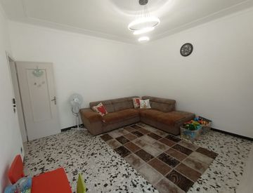 Foto 1 di 26 - Quadrilocale in Vendita in Via Nazionale 29 a Imperia
