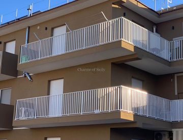 Foto 1 di 35 - Quadrilocale in Vendita in Via Antonio Giunta a Pozzallo