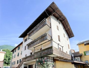 Foto 1 di 26 - Casa indipendente in Vendita in Via Nazionale a Bronzolo