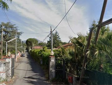 Giardino - Villa in Vendita in Corso Ara di Giove 384 a Pedara