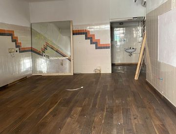 Corridoio - Locale commerciale in Vendita a Santarcangelo di Romagna