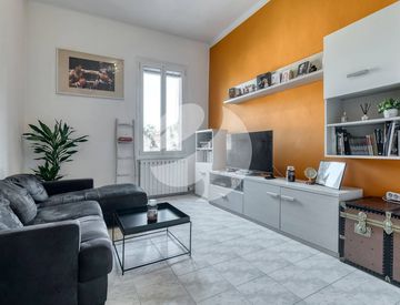 Soggiorno - Trilocale in Vendita in zona Massarenti, San Vitale-Roveri a Bologna