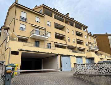 Foto 1 di 32 - Quadrilocale in Vendita in Via Carlo Alberto Dalla Chiesa 6 a Imperia