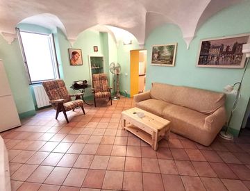 Soggiorno - Quadrilocale in Vendita in Corso Mario Ponzoni 17 a Pieve di Teco