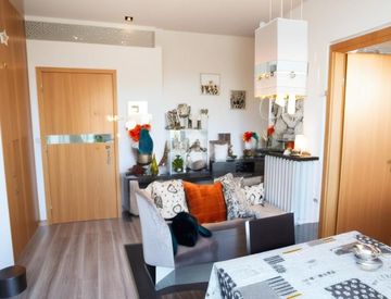 Soggiorno - Bilocale in Vendita in Viale Ilic Uljanov Lenin a Bologna