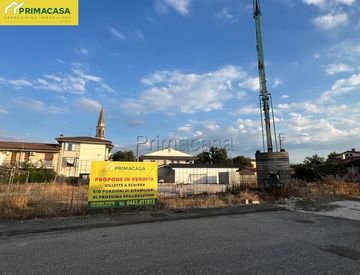 Foto 1 di 4 - Casa indipendente in Vendita in Via Angelo Marcati a Roveredo di Guà