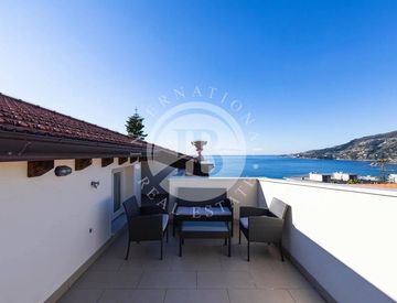 Terrazza - Appartamento in Vendita a Ospedaletti