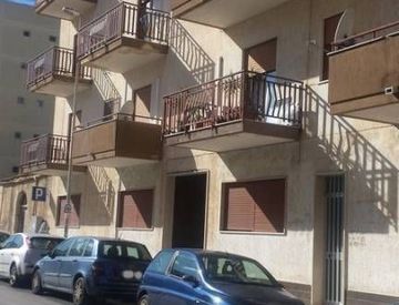 Foto 1 di 22 - Ufficio in Vendita in Corso dei Mille a Alcamo