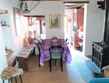 Soggiorno - Rustico, casale in Vendita in Borgata Aira a Aquila d'Arroscia