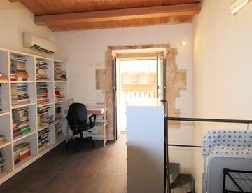 Camera da letto - Casa indipendente in Vendita in Piazza dei Cappuccini a Ragusa