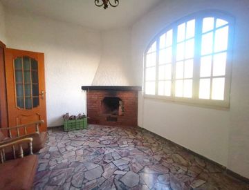 Stanza - Casa indipendente in Vendita in Via delle Scuole 7 a Imperia