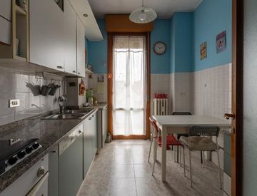 Cucina - Quadrilocale in Vendita in Corso Marcello Prestinari a Vercelli